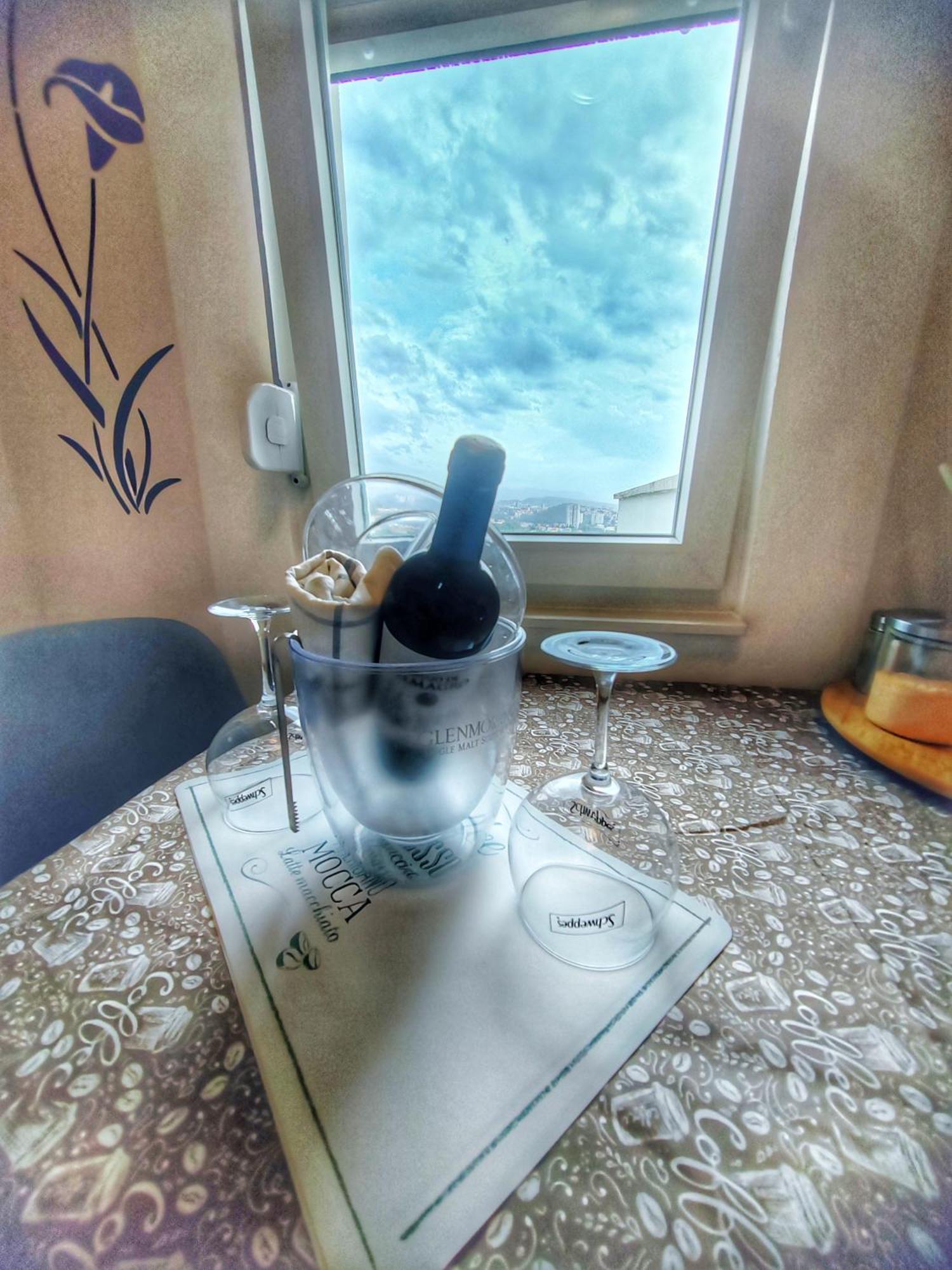 Under The Sky Apartment Рийека Екстериор снимка